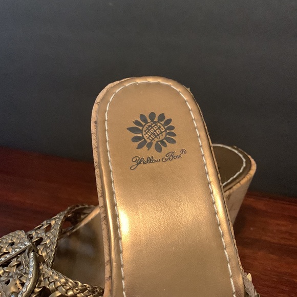 Wedge sandals, worn once, size 10B - Picture 2 of 3